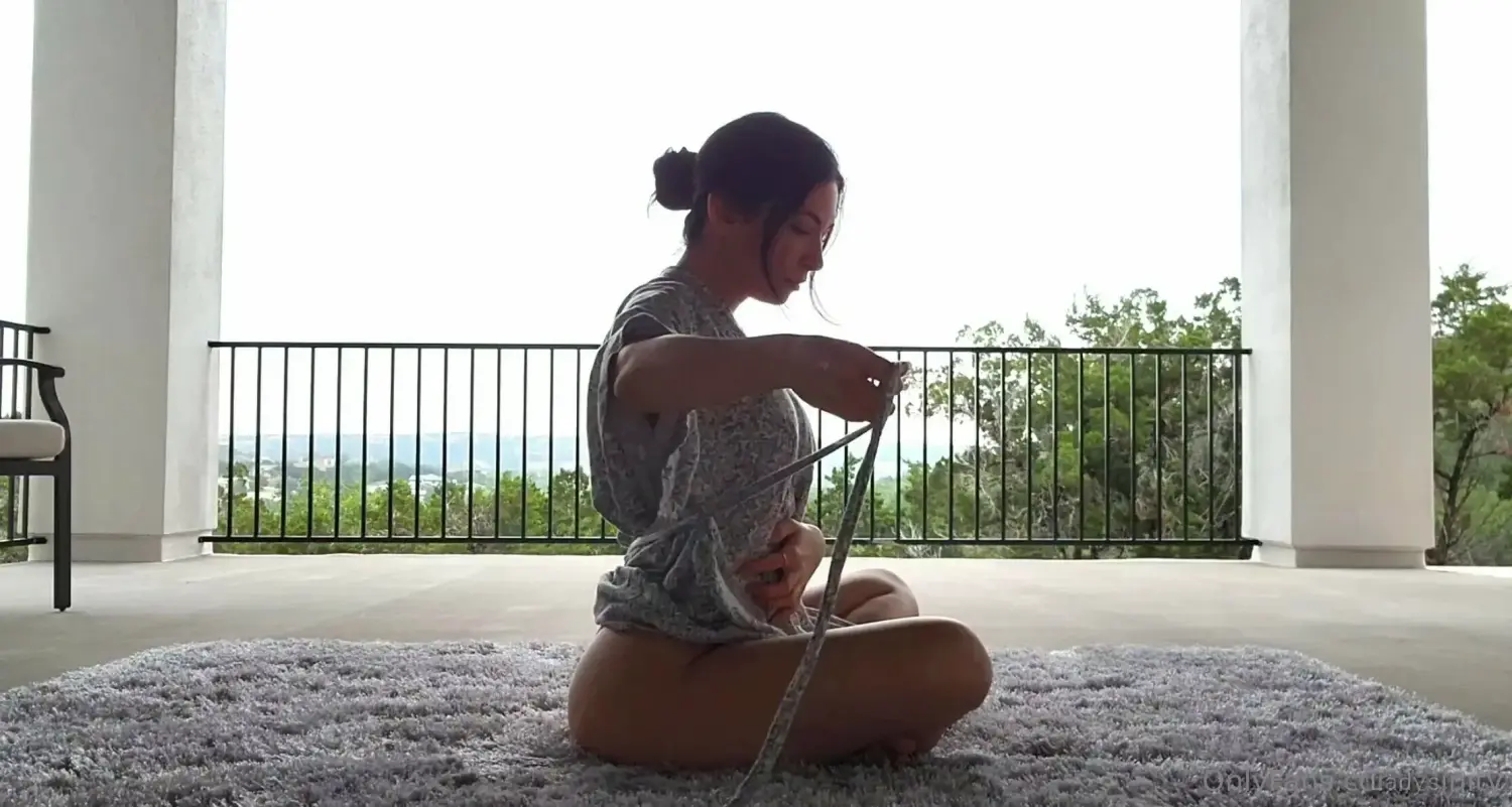 Alinity lesbian desires