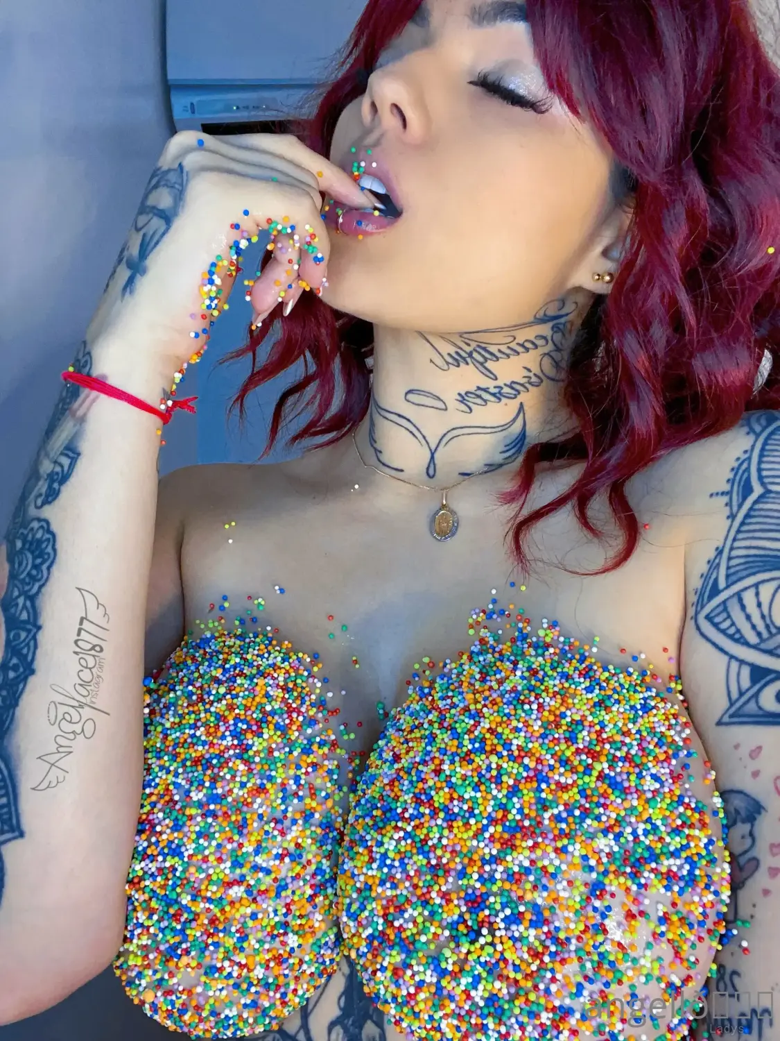Beautiful nude girl angelface18 blowjob naked