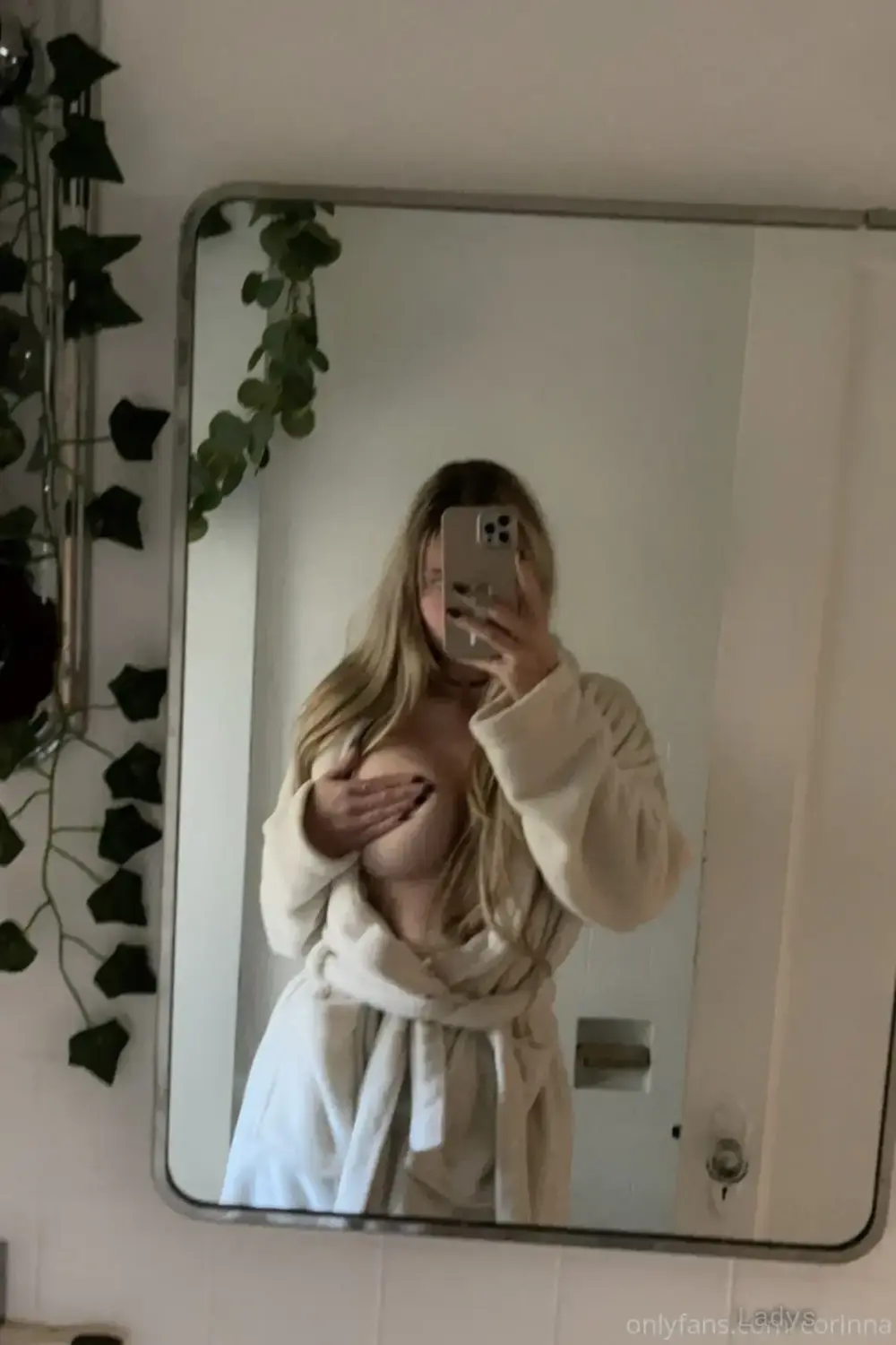 Beautiful nude girl cyberalina sextape