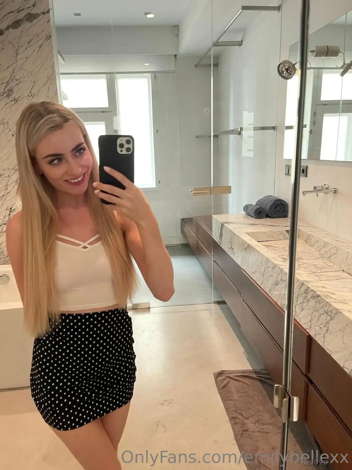 Beautiful nude girl emily belle xx sex x