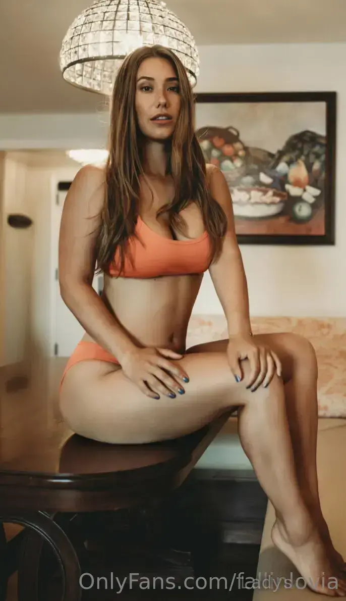 Beautiful nude girl eva lovia holly michaels