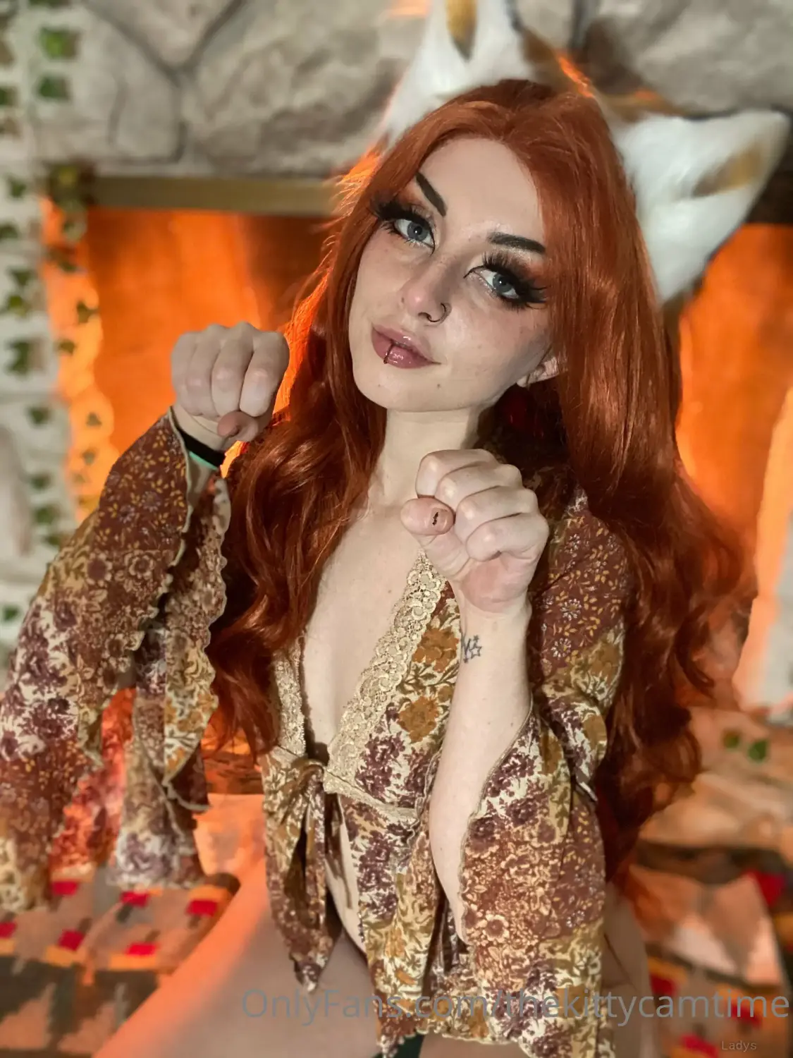 Beautiful nude girl kitty cam hoby buchanon porn