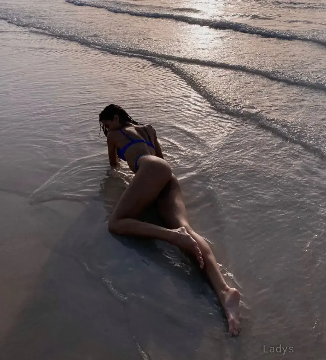 Beautiful nude girl liza kovalenko facebook