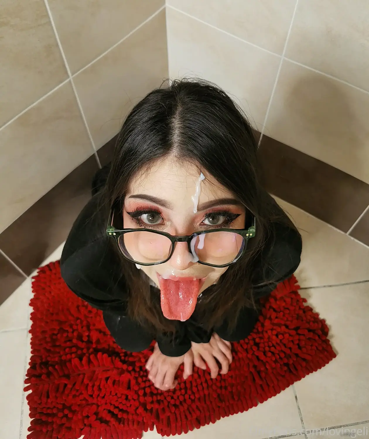Beautiful nude girl lovingeli facials