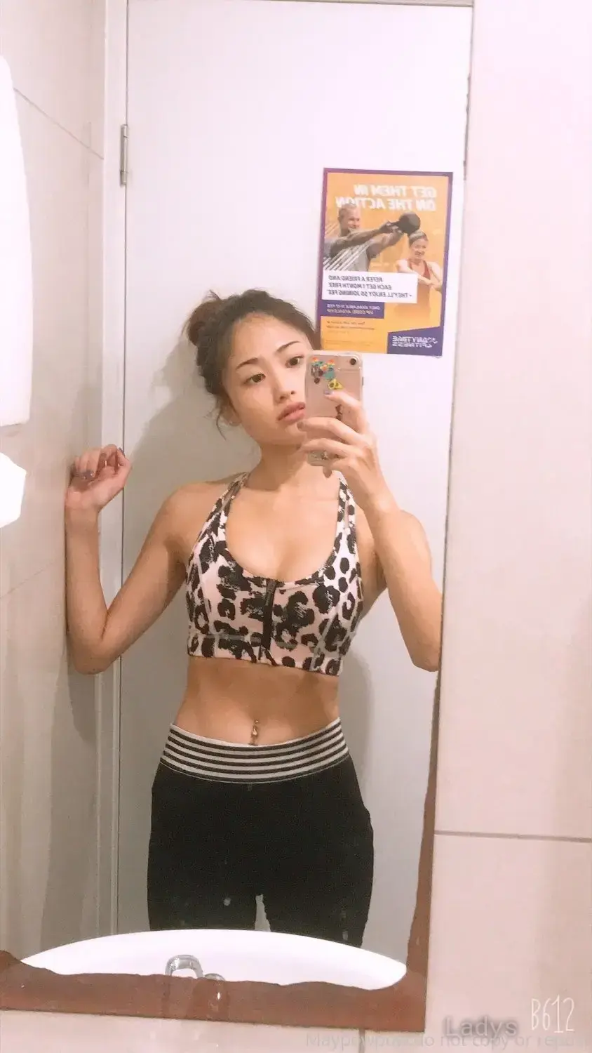 Beautiful nude girl maypowpow tube porno
