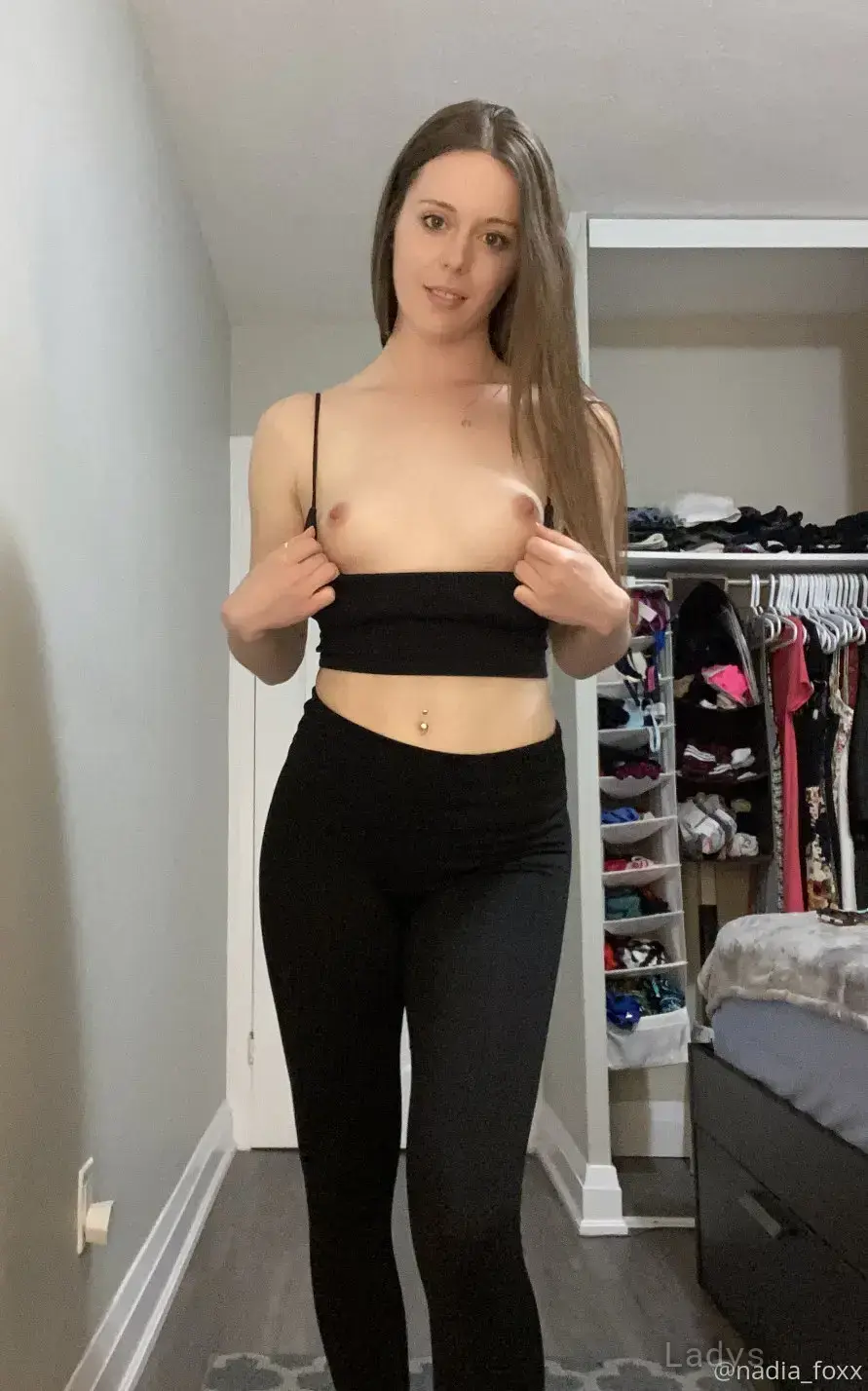 Beautiful nude girl nadia foxx teen oorn