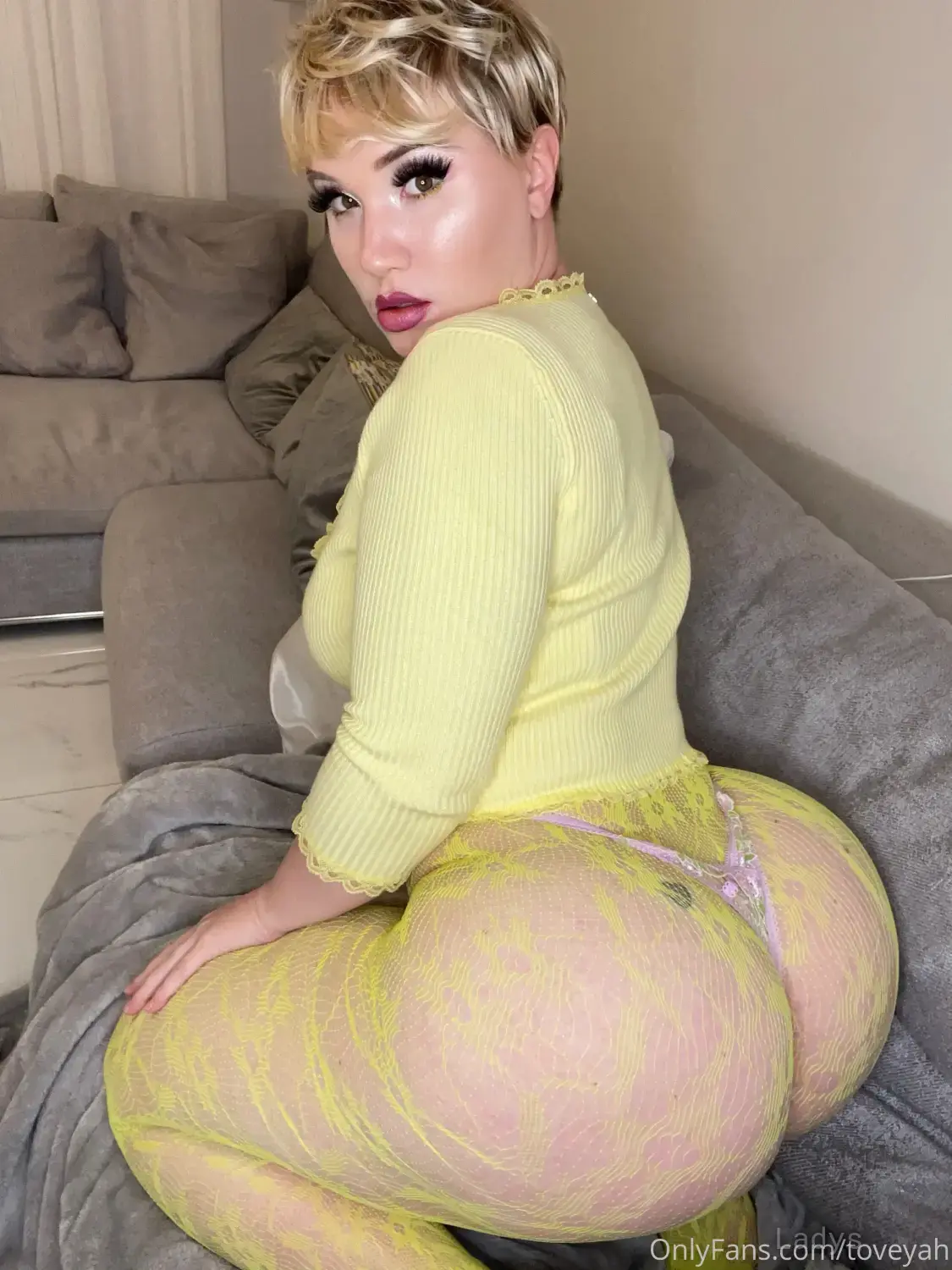 Beautiful nude girl toveyah leak