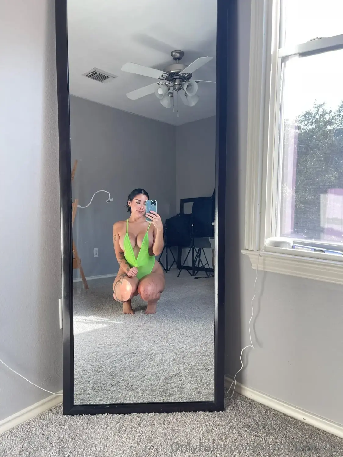 Beautiful nude girl uhveenyuh onlyfan leaks